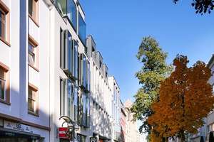 2,5-ZI-Wohnung mit großen Balkon in Toplage! Mitten in Frankfurts exklusiven Szeneviertel Bornheim – 60385 Bornheim, Frankfurt am Main – Vorschaubild 2