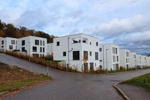 Die letzte Einheit im Quartier "Grünes Leben am Schafshaus" Doppelhaushälfte zum Wohlfühlen – In den Bergteilen 26, 73262 Reichenbach an der Fils – Vorschaubild 2