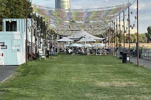 Golzheims "Weiße Siedlung" // 1A Exklusivlage //  Rohdiamant // Lichtdurchflutet // Riesen Terrasse – 40474 Golzheim, Düsseldorf – Vorschaubild 41