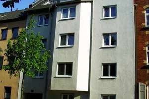 3-Zimmer-Wohnung mit Balkon & kleinem Gartenblick in Essen-Altendorf – Schonnefeldstr. 105, 45326 Altenessen-Süd, Essen – Vorschaubild 2