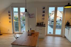 Lichtdurchflutetes DG-Apartment in der Bremer Neustadt – Die vollständige Adresse der Immobilie erhältst du vom Anbieter., 28201 Huckelriede, Bremen – Vorschaubild 2