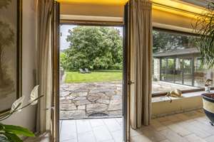 Einzigartige Traum-Villa  – Die vollständige Adresse der Immobilie erhältst du vom Anbieter., 80995 Lerchenau-West, München – Vorschaubild 14