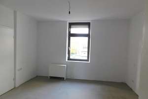 Großzügige2-Zimmmer-Whg. mit potenzial zur 3-Zimmer-Whg.! – Höhenweg 81, 45359 Frintrop, Essen – Vorschaubild 3