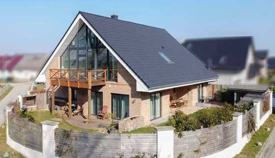 Bild von Luxus und Energieeffizienz vereint: Vielseitiges Wohnglück mit optionaler ELW nahe Grevesmühlen