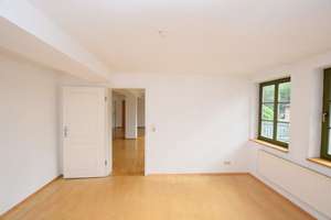 Schöne, große Maisonette-Wohnung mit 4 Zimmern, 2 Bädern + Balkon – Die vollständige Adresse der Immobilie erhältst du vom Anbieter., 38820 Halberstadt – Vorschaubild 10