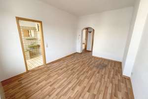 Mehrfamilienhaus mit 4 vermietbaren Wohneinheiten – attraktive Kapitalanlage! – Die vollständige Adresse der Immobilie erhältst du vom Anbieter., 54295 Kürenz, Trier – Vorschaubild 2