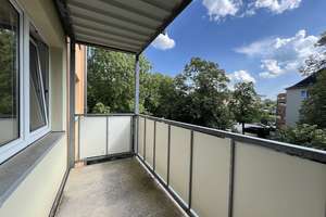 5-Zimmer-Wohnung plus Hauswirtschaftsraum auf 122 qm – Carl-von-Ossietzky-Straße 135, 9127 Gablenz, Chemnitz – Vorschaubild 2