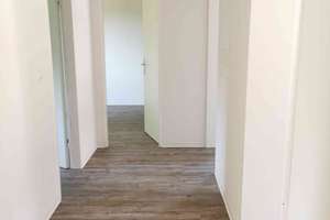 Bezugsfertige 3-Zimmer-Wohnung ab sofort - direkt am Wedauer Markt ! – Wedauer Markt 11, 47279 Wedau, Duisburg – Vorschaubild 2