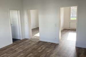 Zeit für einen Tapetenwechsel! – Friedrich-Ebert-Str. 19, 39114 Cracau, Magdeburg – Vorschaubild 4