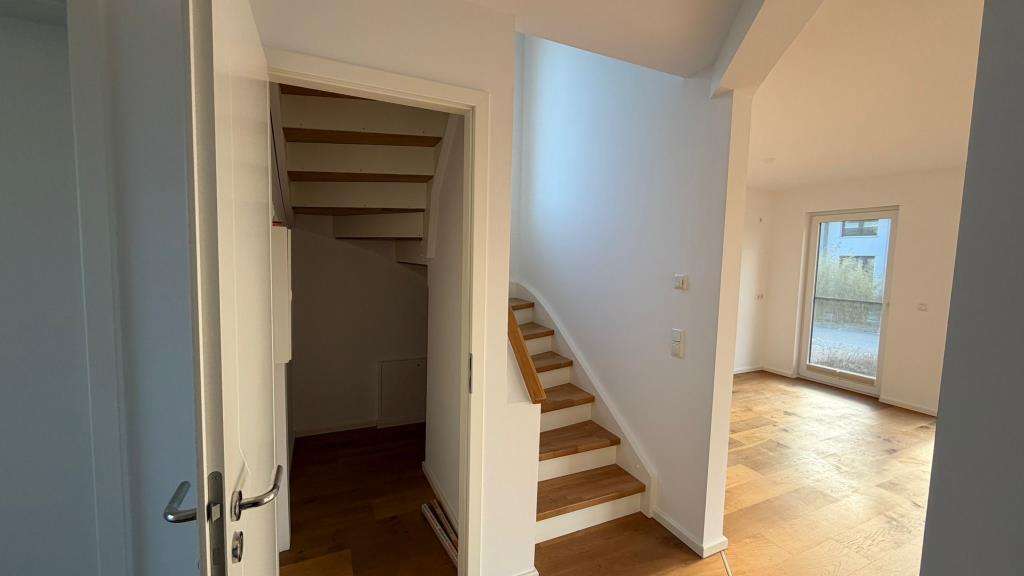 Immobilie in Elmenhorst/Lichtenhagen - Freigezogenes modernes Doppelhaus mit Doppelcarport - Bild 5