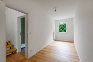 +++ Großzügiges Reiheneckhaus mit Garten und Einbauküche +++ – Die vollständige Adresse der Immobilie erhältst du vom Anbieter., 12619 Hellersdorf, Berlin – Vorschaubild 25
