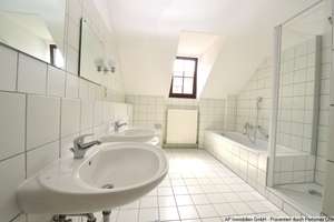 TAUNUSSTR. - Dachgeschosswohnung mit viel Flair und Charisma – Die vollständige Adresse der Immobilie erhältst du vom Anbieter., 65183 Mitte, Wiesbaden – Vorschaubild 9