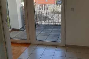 Helle gemütliche 2-R.- Wohnung mit Balkon + Tiefgaragenstellplatz – Alt Fermersleben 80 F, 39122 Fermersleben, Magdeburg – Vorschaubild 6