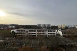 Lichtdurchflutete 3 Zimmerwohnung - von Privat - frei – Friedrich-Engels-Bogen 10, 81735 Neuperlach, München – Vorschaubild 19