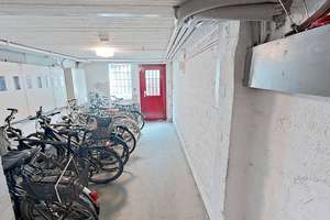 *FRISCH MODERNISIERT* Gemütliche 2,5-Zimmer-Altbauwohnung mit Balkon – Elligersweg 20, 22307 Barmbek-Nord, Hamburg – Vorschaubild 15