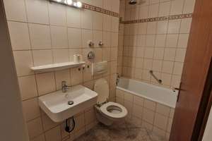  Wohlfühloase  im Grünen (64qm + Hobbyraum)  VON PRIVAT, ab sofort – Agnes-Bernauer-Str. 11b, 80687 Friedenheim, München – Vorschaubild 6