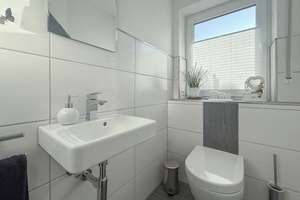 Meppen - Esterfeld: Junge und moderne Doppelhaushälfte mit uneinsehbarem Garten & Feldblick! – Die vollständige Adresse der Immobilie erhältst du vom Anbieter., 49716 Meppen – Vorschaubild 23