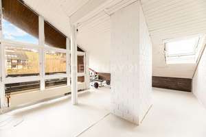 Architektenhaus in traumhafter Lage mit Einliegerwohnung & Panoramablick – Die vollständige Adresse der Immobilie erhältst du vom Anbieter., 91245 Simmelsdorf – Vorschaubild 11
