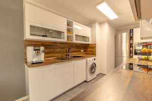 Traumwohnung mit Einbauküche und Balkon. – Troppauer Str. 2b, 1279 Laubegast, Dresden – Vorschaubild 6