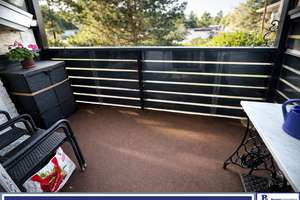 Dachgeschosswohnung mit 2 Balkonen & großem Keller in Mahlsdorf-Süd