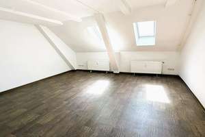 Endetagenwohnung mit Potential im Herzen Altonas – Große Bergstraße 187, 22767 Altona-Altstadt, Hamburg – Vorschaubild 1