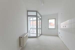 Geräumige & Helle 2-Zimmer-Wohnung mit Tageslichtbad in Lindenthal| Aufzug und Tiefgarage ** – 4158 Lindenthal, Leipzig – Vorschaubild 6