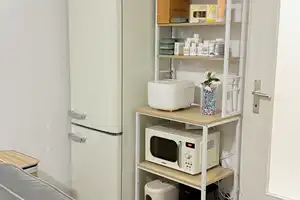 1-Zimmer Wohnung direkt in der Stadt – Holzgraben 26, 60313 Frankfurt am Main – Vorschaubild 2
