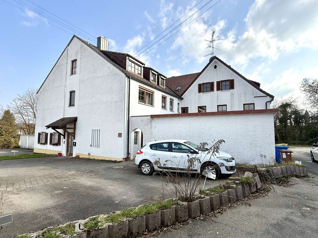 Immobilie in Offingen - Sonnige u. moderne 3,5 Zimmer Wohnung mit Garage u. Stellplatz in Offingen! - Bild 2