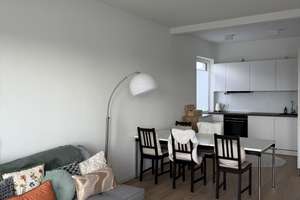 Hochwertig möblierte Business-Wohnung in zentraler Lage – befristete Vermietung bis Juli 2027 – Die vollständige Adresse der Immobilie erhältst du vom Anbieter., 20095 Hamburg-Altstadt, Hamburg – Vorschaubild 1