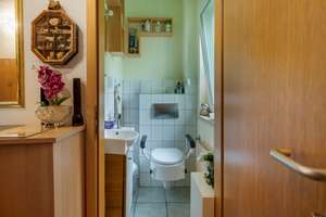 Bungalow mit traumhaftem Gartenidyll, moderner Energietechnik und barrierefreiem Wohnkomfort – Die vollständige Adresse der Immobilie erhältst du vom Anbieter., 12526 Bohnsdorf, Berlin – Vorschaubild 9