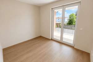 barrierefreies Wohnen 3-Zimmer-Wohnung mit BALKON, offene Küche, Lift – Bufleber Straße 2a, 99867 Gotha – Vorschaubild 8