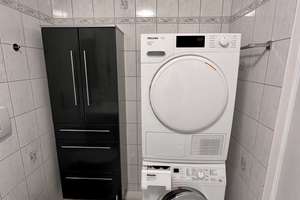 Exklusive 2-Zimmer-Wohnung an der Grenze zwischen Bogenhausen und Englschalking - Vollmöbiliert – Stolzingstraße 21, 81927 Englschalking, München – Vorschaubild 16