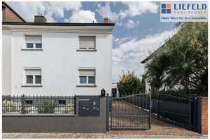 Doppelhaushälfte mit Potential, derzeit ein 3 Parteienhaus (Provisionsfrei) – Die vollständige Adresse der Immobilie erhältst du vom Anbieter., 64546 Mörfelden-Walldorf – Vorschaubild 1
