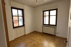 3-Zimmer-Altbauwohnung mit großem Garten & eigener Terrasse – ideal für Gartenliebhaber – Die vollständige Adresse der Immobilie erhältst du vom Anbieter., 76571 Gaggenau – Vorschaubild 4