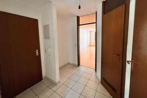 Sehr ruhig gelegene, freie 2 ½-Zimmer-Wohnung mit Westterrasse, Garten, Ostbalkon und TG-Stellplatz! – Die vollständige Adresse der Immobilie erhältst du vom Anbieter., 70567 Möhringen-Nord, Stuttgart – Vorschaubild 15