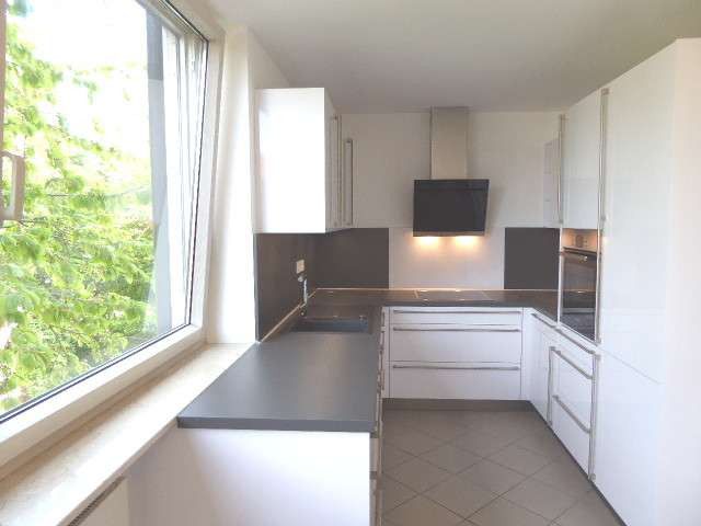 Traumhafte 3-Zimmerwohnung Dornbusch V-E-R-M-I-E-T-E-T image 3