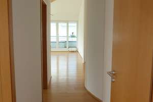 3-Zimmer-Penthouse-Wohnung "Am Georgenberg" – Werastr. 112, 72764 Reutlingen-Mitte, Reutlingen – Vorschaubild 6