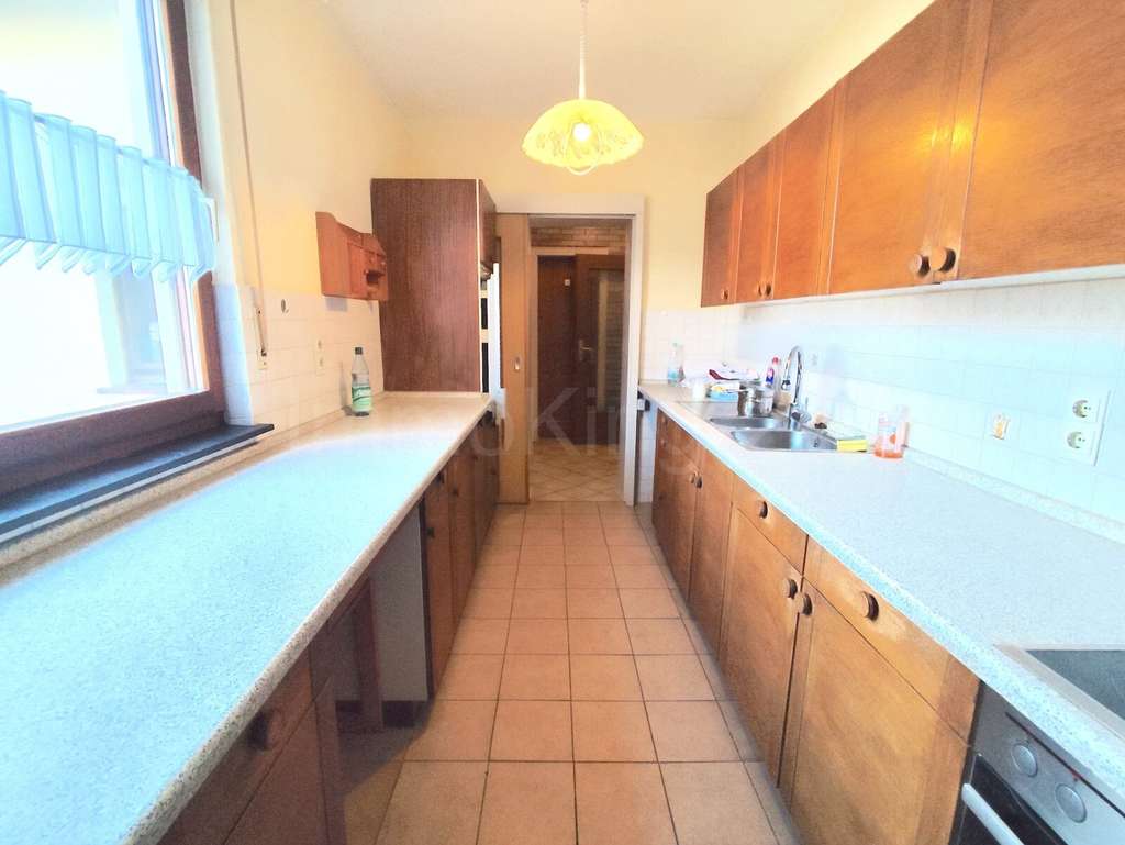 Immobilie in Breuna - EINMALIGE GELEGENHEIT! MASSIVES HAUS INKL. SCHEUNE UND VIELEM MEHR!! - Bild 4