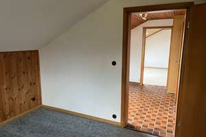 EFH im Bungalow Stil mit wohnlich ausgebautem Dachgeschoss und Garage "Nähe Waldborn" – Die vollständige Adresse der Immobilie erhältst du vom Anbieter., 47239 Rumeln-Kaldenhausen, Duisburg – Vorschaubild 17