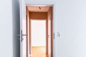 Traumhafte Dachgeschosswohnung mit Balkon, Loggia und großzügigem Wohnkomfort – Die vollständige Adresse der Immobilie erhältst du vom Anbieter., 97084 Heuchelhof, Würzburg – Vorschaubild 6