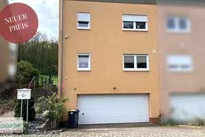 TOP LAGE! 3 SZ / GARTEN + GROSSE GARAGE IN PERL! – Auf Horngarten 39, 66706 Perl – Vorschaubild 1