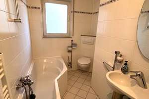 Charmante 2-Zimmer-Wohnung im Erdgeschoss/Souterrain mit großer Terrasse und Blick ins Grüne! – Zugspitzstraße 5, 65199 Dotzheim, Wiesbaden – Vorschaubild 8