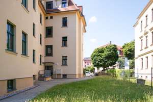 Sonnige Zwei-Zimmer-Wohnung in Blasewitz – Die vollständige Adresse der Immobilie erhältst du vom Anbieter., 1277 Blasewitz (Stadtteil), Dresden – Vorschaubild 11