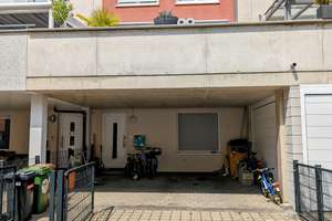 Familienglück in Stuttgart-Zazenhausen: Großzügiges Reihenhaus mit moderner Energie-Technik