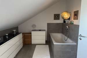 Lebensraum mit Weitblick: 4-Zimmer-Dachgeschosswohnung in Rosenheim – Eichfeldstraße 56, 83026 Happing, Rosenheim – Vorschaubild 26