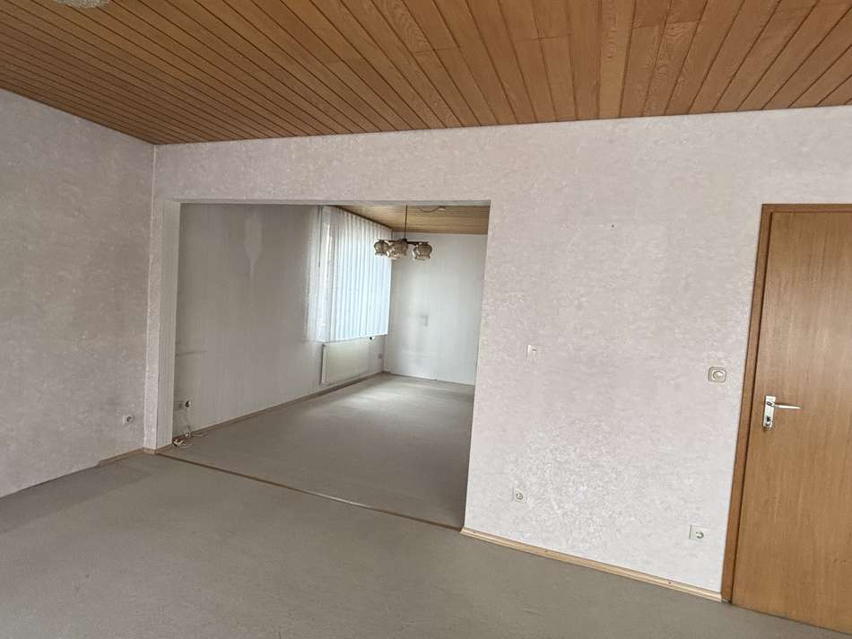 Wohn- und Essbereich EG