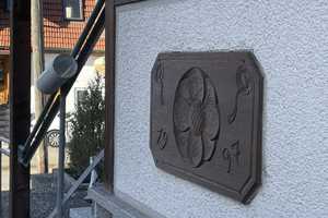 Großzügiges Wohnhaus mit Ausbaupotenzial, Wintergartenanbau und 3 Garagen – Zollernalbkreis – Vorschaubild 5
