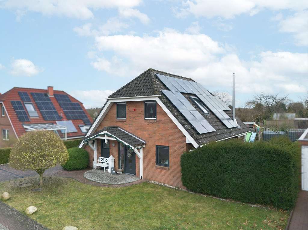 Immobilie in Hanerau-Hademarschen - Kleine Oase, große Freude - Bild 1