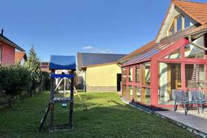 Familienidylle am Ortsrand - mit Einliegeroption, Garten und Doppelgarage – Die vollständige Adresse der Immobilie erhältst du vom Anbieter., 72145 Hirrlingen – Vorschaubild 3