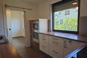 Großzügige 4-Zimmer-Wohnung mit Loggia, TG-Stellplatz, Wallbox und Keller – Die vollständige Adresse der Immobilie erhältst du vom Anbieter., 90429 Muggenhof, Nürnberg – Vorschaubild 8